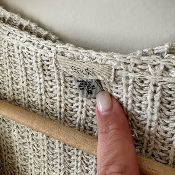 Urban Outfitters Ecote Vneck Knit Sweater - Picture 3 of 4